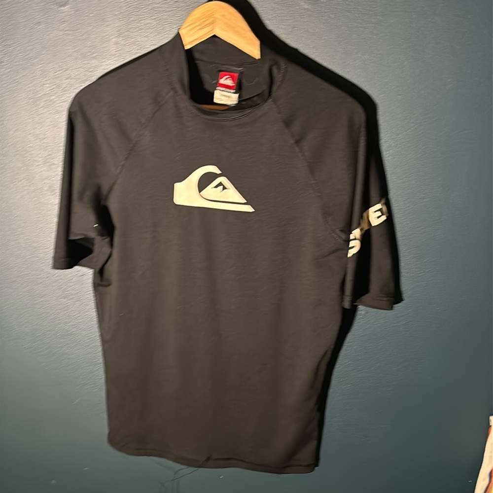 Quiksilver Mens Black Shortsleeve Rash Guard Size Large